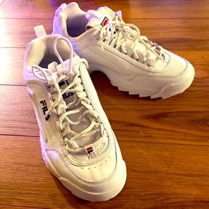 Men’s FILA Disruptor Lifestyle Sneakers Size 9.5